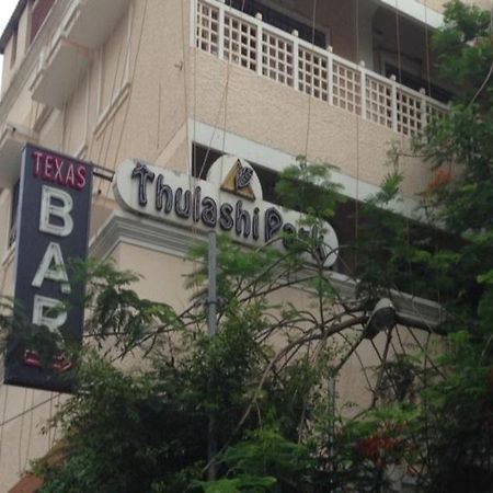 Hotel Thulashi Park Chennai Bagian luar foto